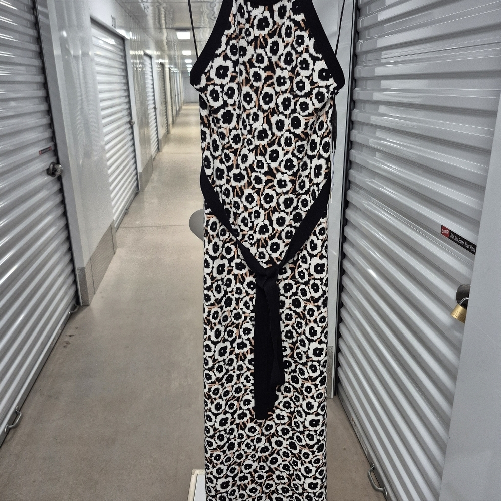NWT Floral Print Halter Maxi Dress